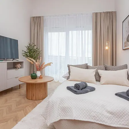 Apartment Apartly Zakatek I Odra River & Balcony